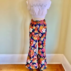 Vintage, 1960’s ,groovy, floral wide-leg pants!